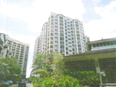 Condominium in Unit 907, 9/F, Surabaya Building, Raya Garden Condominium, West Service Road, Brgy. Merville, Parañaque City (With Service Area), Metro Manila - Foreclosed Property