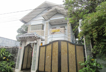 House & Lot in No. 59 (Lot 28, Block 26), San Miguel St., Chuidan Subdivision, Brgy. Gulod, Quezon City, Metro Manila - Foreclosed Property