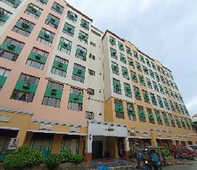 Condominium in Unit H, 5/F, Cluster 3, Cambridge Village Condominium, Floodway Eastbank Road, Brgy. San Andres, Cainta, Rizal, Luzon - Foreclosed Property