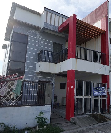 House & Lot in Lot 14, Block 7, Diamond Street, St. Thomas Village, Brgy. Ibabang Mayao, Lucena City, Quezon, Luzon - Foreclosed Property