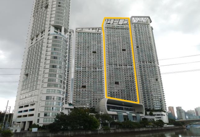 Condominium in Unit 2707, 27/F, Livingstone Tower, Acqua Private Residences, Coronado St., Brgy. Hulo, Mandaluyong City, Metro Manila - Foreclosed Property