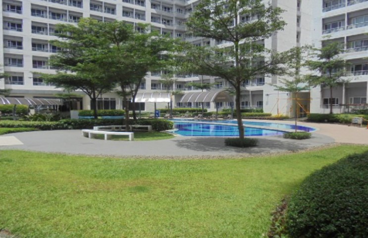 Condominium in Unit 1005, 10/F, Tower B, Grace Residences, Cayetano Blvd. (Levi Mariano Ave.), Brgy. Ususan, Taguig City, Metro Manila - Foreclosed Property