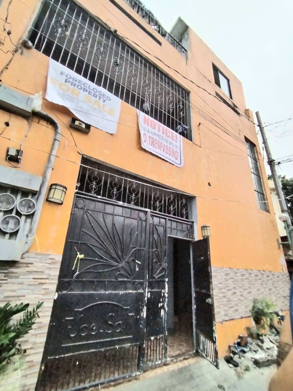 House & Lot in WATER WAYS (ALLEY) BRGY. EMMANUEL BERGADO 2(DBB-E) DASMARIÑAS CAVITE - Foreclosed Property