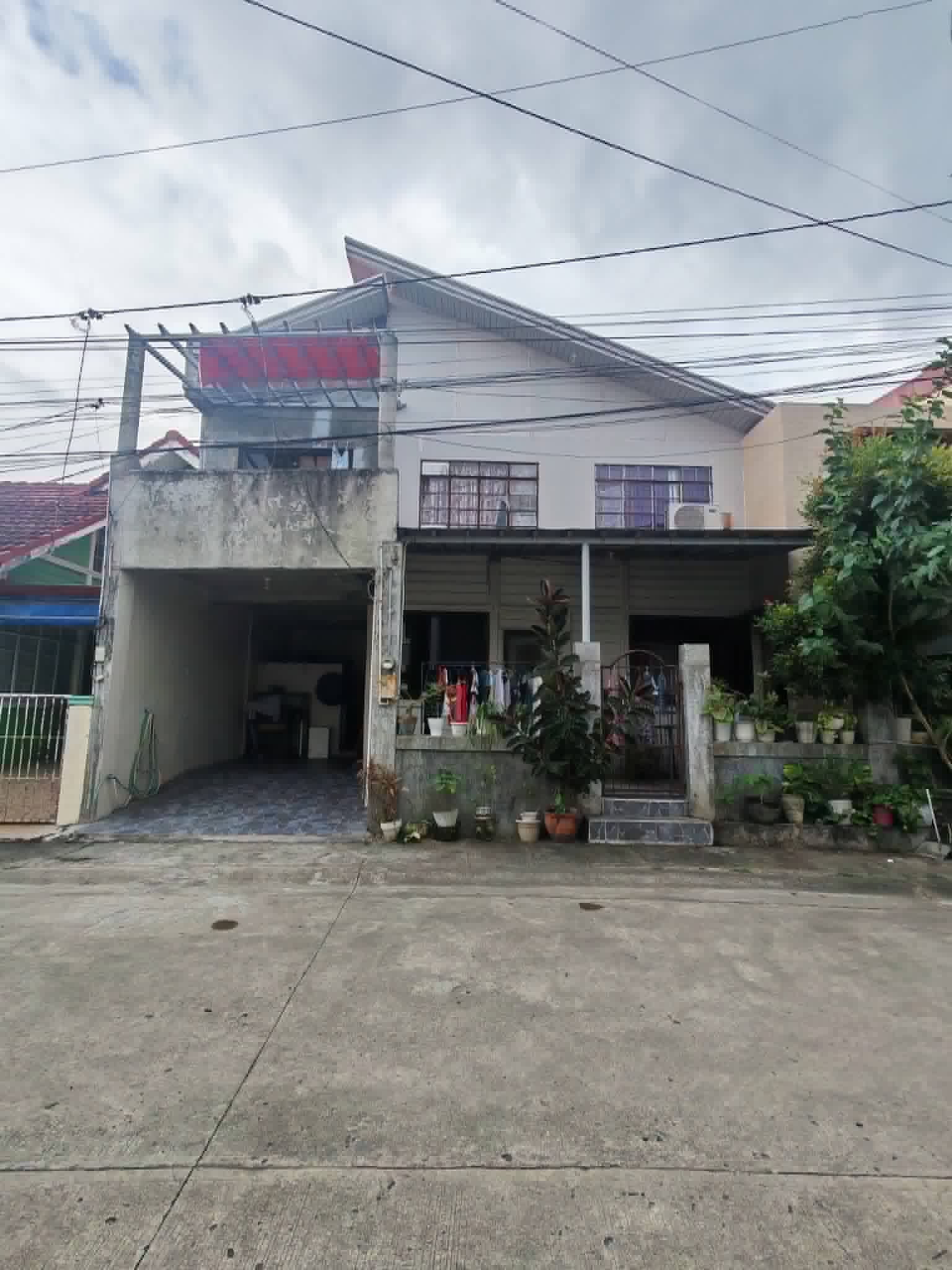 House & Lot in SAN ISIDRO VILLAGE 2, BRGY. SAN ISIDRO, BATANGAS CITY - Foreclosed Property