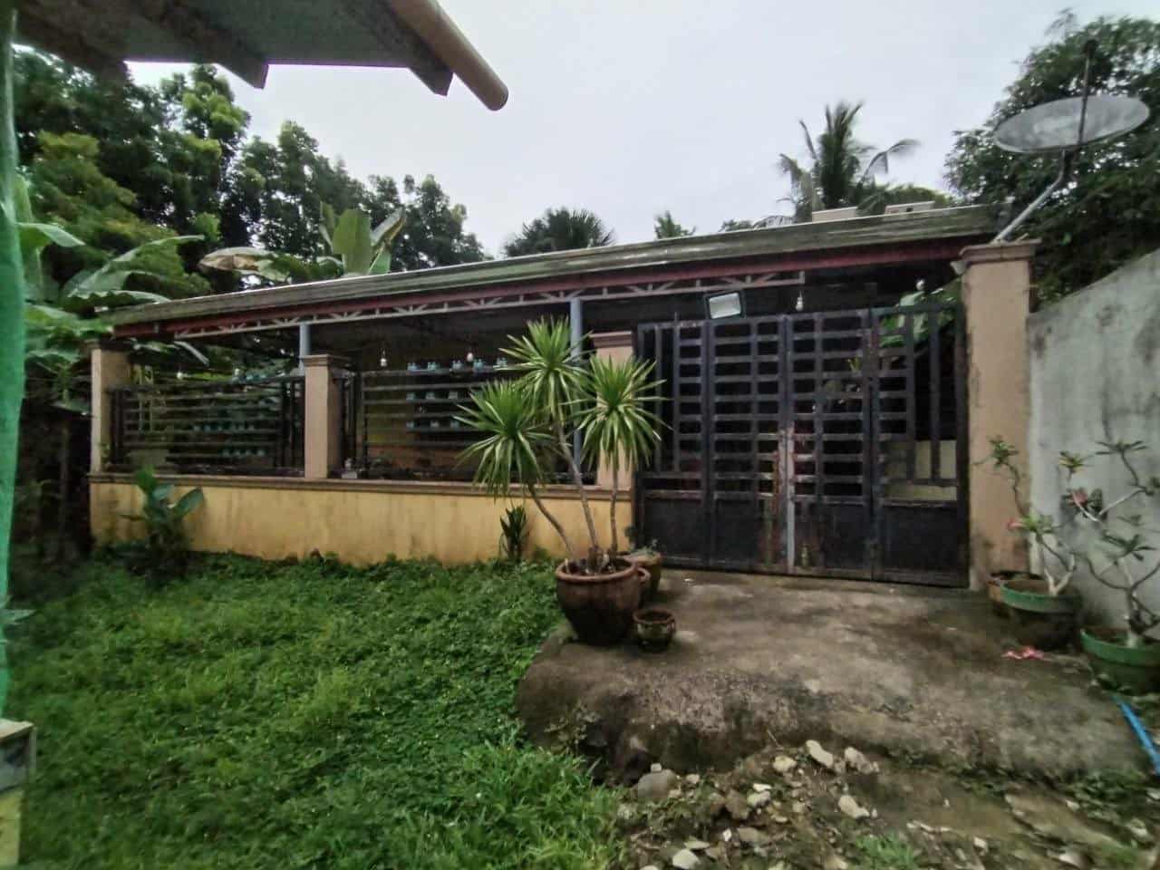 House & Lot in BRGY. ILAYANG DUPAY, LUCENA QUEZON - Foreclosed Property