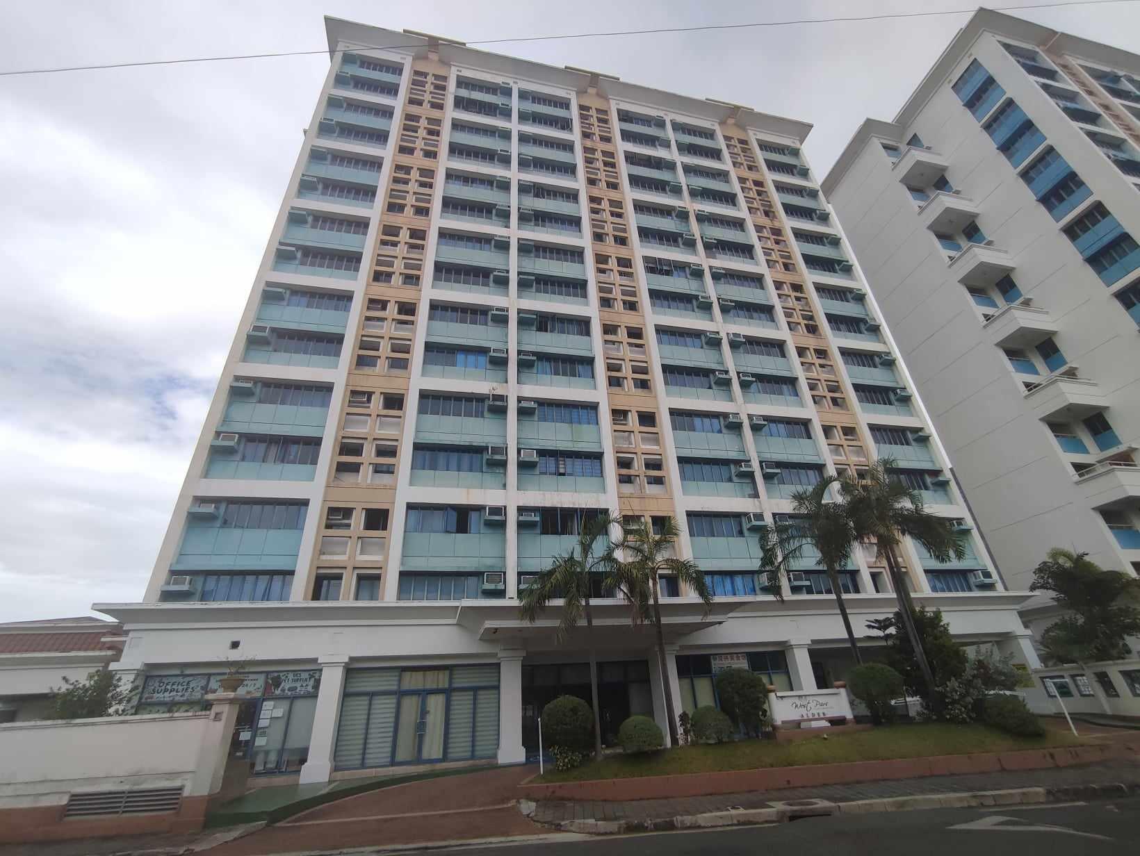 Condominium in Unit 709B, 7th Floor, West Parc Condominium Alder Building, Filinvest Corporate City, Alabang, Muntinlupa City, Metro Manila - Foreclosed Property