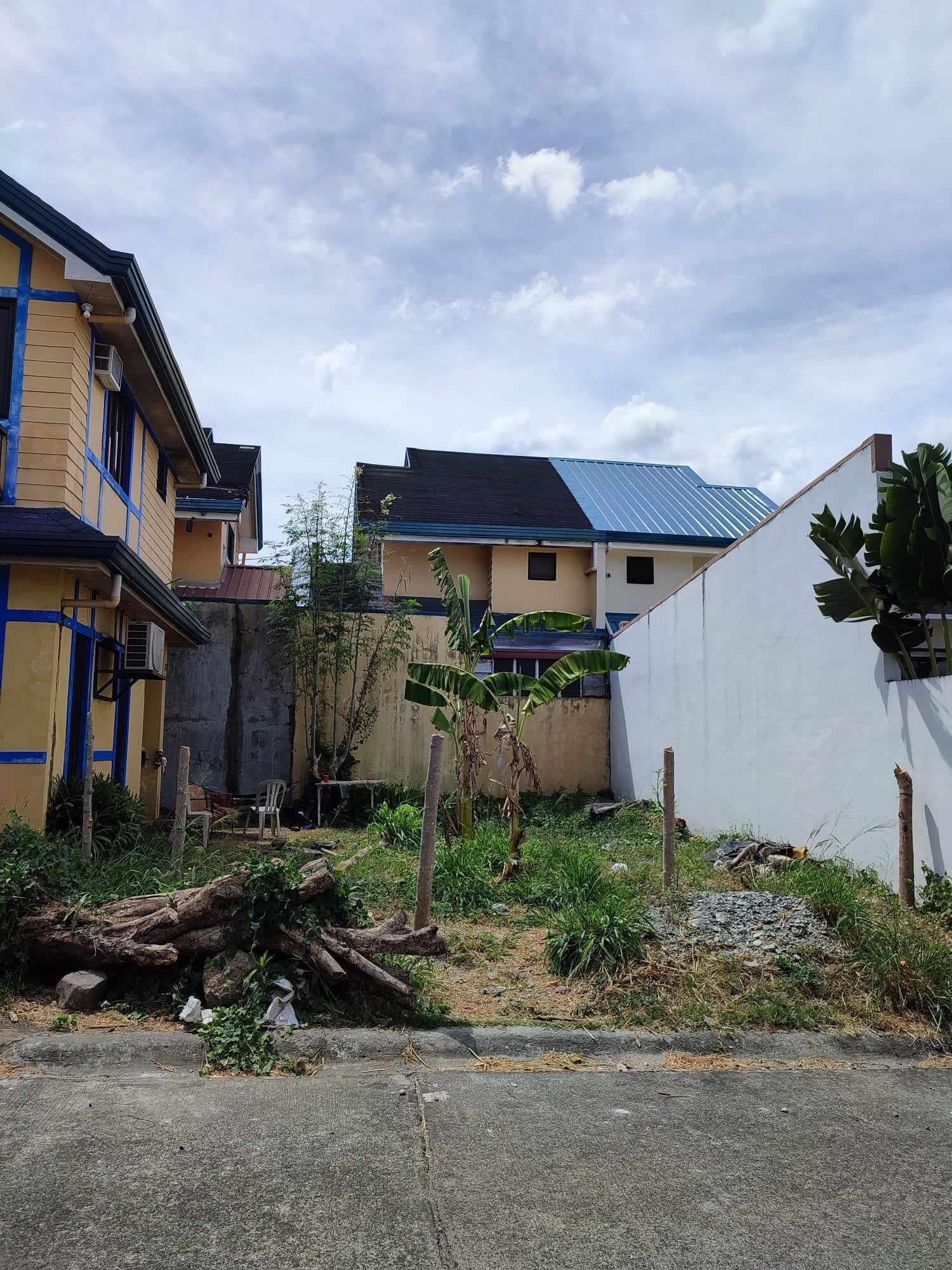 Vacant Lot in Lot 17, Blk 27, St. Monique Valais Subdivision, Phase IV, Brgy. Pantok, Binangonan, Rizal - Foreclosed Property