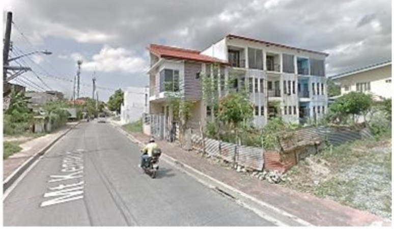 House & Lot in LOT 8 BLK 40, SHOEVILLE TOWNHOUSE, MT. KENNEDY ST., NEW MARIKINA SUBD., SAN ROQUE, MARIKINA - Foreclosed Property