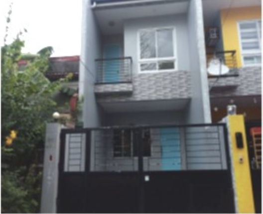 House & Lot in LOT 5A BLK. 1, CLOVER ST., DOÑA MANUELA SUBD., PAMPLONA TRES, LAS PIÑAS CITY - Foreclosed Property
