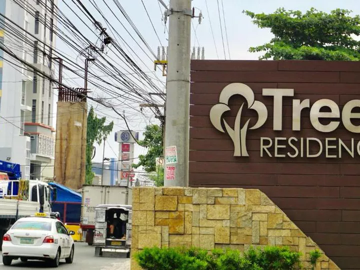 Condominium in UNIT 806 8/F W/REGULAR PARKING AT UNIT 142 G/F, TREES RESIDENCES TOWER 3, QUIRINO HWAY, BRGY. PASONG PUTIK, QUEZON CITY - Foreclosed Property