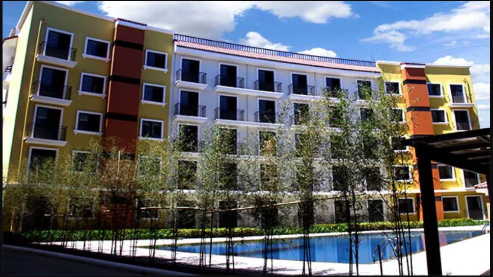 Condominium in UNIT 7506, 5/F, CASA DE SEQUIOA AVILA PHASE 2, PADRE DIEGO CERA AVE., BRGY. E. ALDANA, LAS PIÑAS CITY - Foreclosed Property