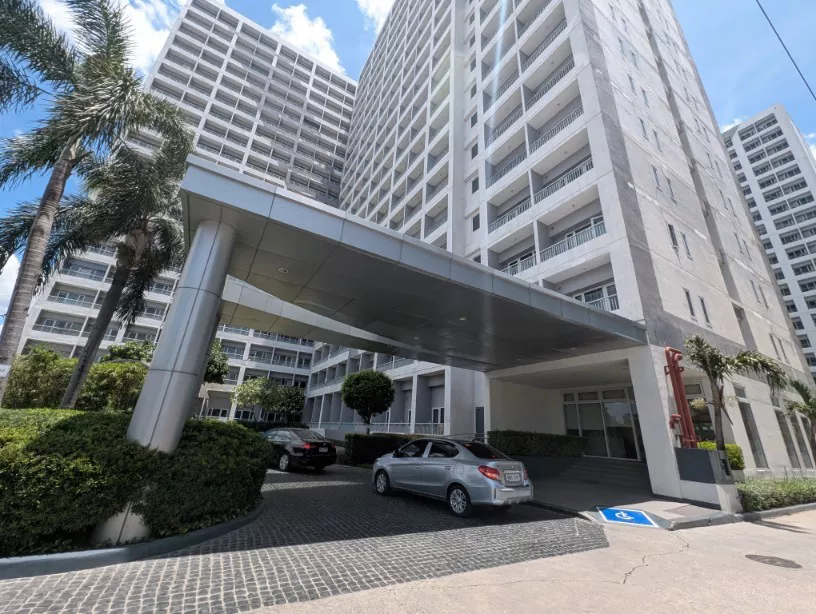Condominium in UNIT 0105 1/F GRACE RESIDENCES TOWER C, LEVI B. MARIANO AVE., BRGY. USUSAN, TAGUIG CITY - Foreclosed Property