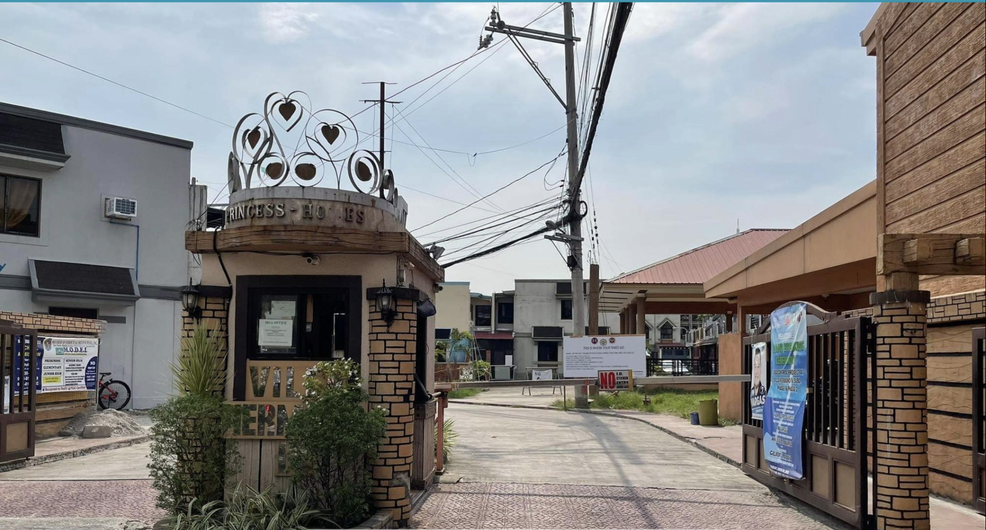 House & Lot in LOT 31 BLK 3 DIAMOND AVE, VILLA HERMANO IV PHASE 2 BRGY, STA LUCIA SAN BARTOLOME, QUEZON CITY - Foreclosed Property