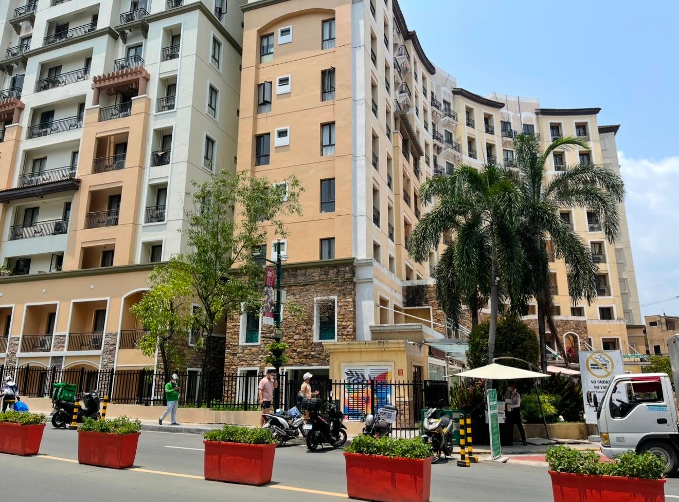 Condominium in Unit 6S, 6th Floor, Palm Tree 2 at Newport City Cluster C, Newport Boulevard, Newport City, Villamor Air Base, Pasay City, Metro Manila - Foreclosed Property