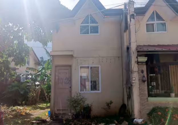 House & Lot in Lot 28 Block 14, Carmel Village, Phase 2, Brgy. Majada, Calamba City, Laguna - Foreclosed Property