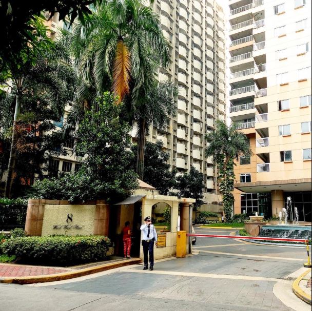 Condominium in UNIT 10D, 8 WACK-WACK ROAD CONDOMINIUM, WACK- WACK ROAD, BRGY. WACK-WACK, MANDALUYONG CITY - Foreclosed Property