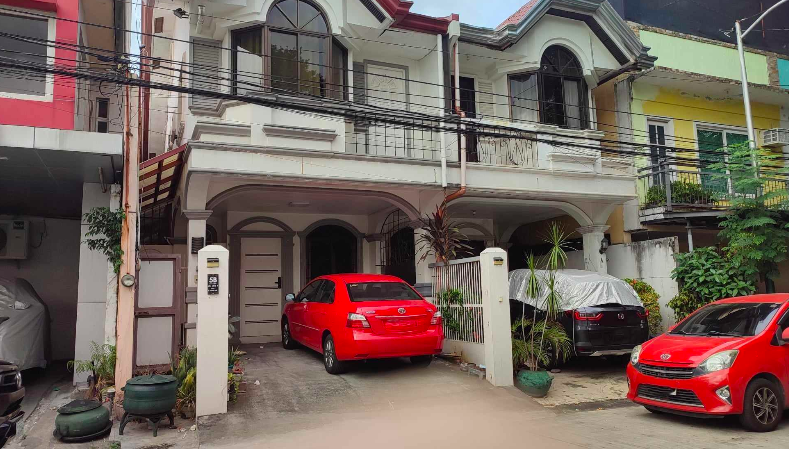 House & Lot in Block 6, Lot 23F (No. 5B), N. Lopez Avenue, Lopez Village Phase 1-B, Barangay San Isidro, Paranaque City, Metro Manila - Foreclosed Property