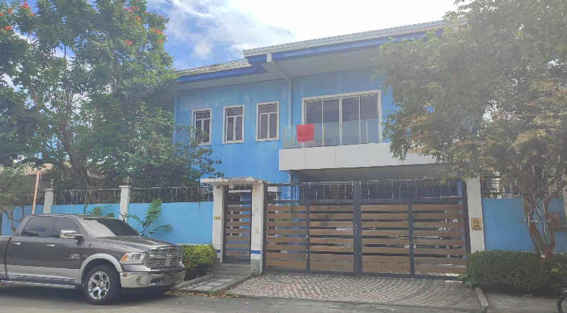 House & Lot in Lot 3, Block 4, John Street, Multinational Village, Barangay Moonwalk, Paranaque City, Metro Manila - Foreclosed Property