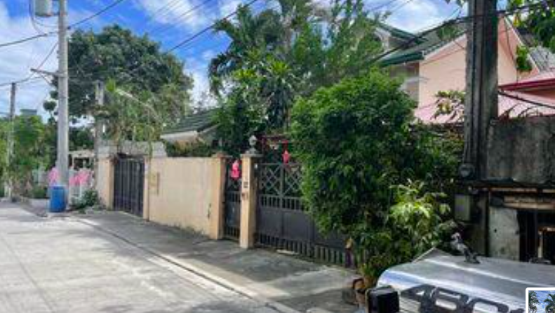 House & Lot in Lot 12-B, R. Kangleon Street, AFP Officers Village Phase 4, Brgy. Fort Bonifacio, Taguig, Metro Manila - Foreclosed Property