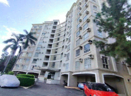 Condominium in Unit R-Studio C, 5Th Floor Michelangelo Tower, Presidio At Brittany Bay, Lakefront, Brgy. Sucat - Foreclosed Property