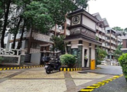 Condominium in Unit 517, 5th Floor of Zurich Building, Pine Crest Condominium Aurora Boulevard corner Balete Drive, Barangay Kaunlaran, New Manila Quezon City, Metropolitan Manila - Foreclosed Property