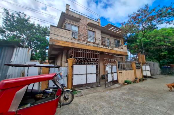 House & Lot in Lot 3-B-4-B, Ocampo Compound, Brgy. Burgos, Rodriguez, Rizal - Foreclosed Property